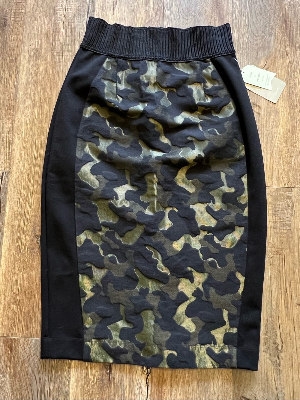 Maeve ANTHROPOLOGIE Jacquard Camo Skirt NWT $148 Sz 2